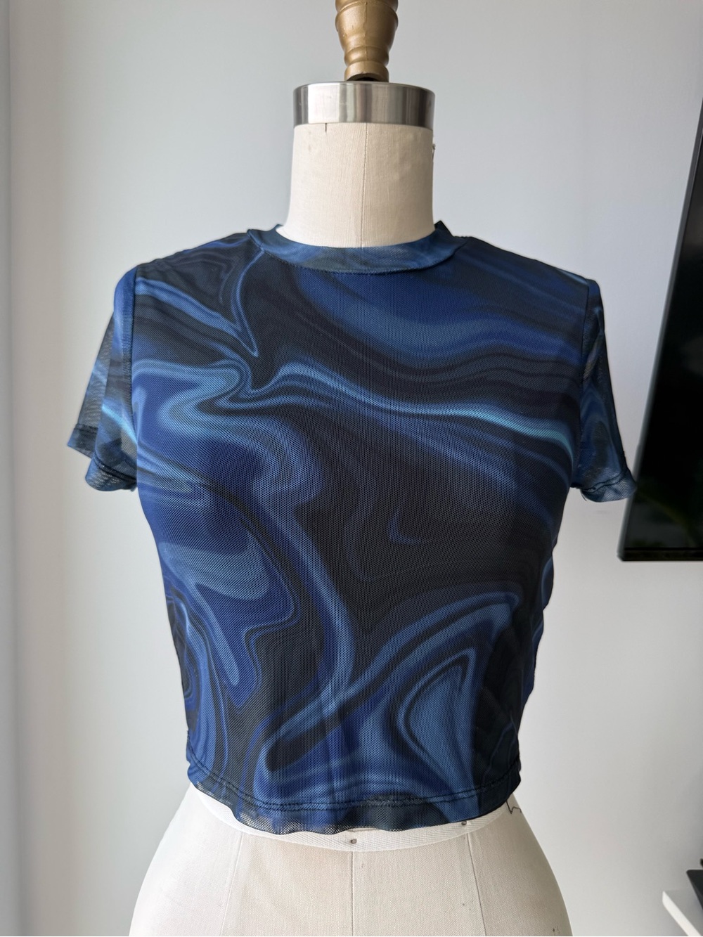 Short Sleeve Mesh Top with lining